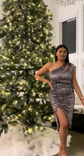Load image into Gallery viewer, SEQUIN ONE SHOULDER MIDI