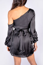 Load image into Gallery viewer, GWEN DRESS - BLACK